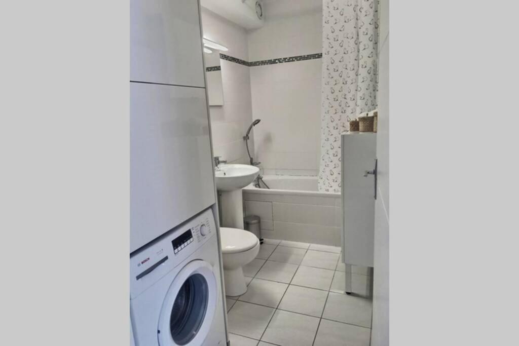 Cosy Studio A 1Mn De La Gare Et 5Mn Du Centre Ville! 몽펠리에 외부 사진